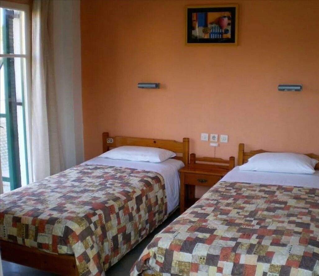 Изображение Rose Garden Apartment Hotel 2*
